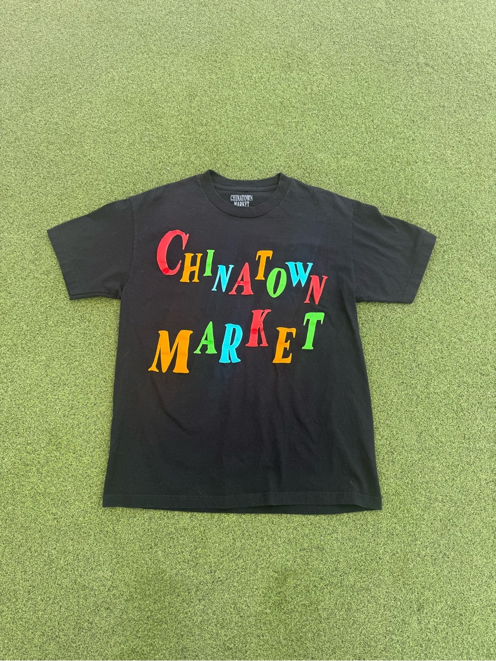 RARE MODERN LUXURY DESIGNER SKATER STREETWEAR CHINATOWN MARKET ATELIER TEE